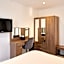 Hampton Suites Serviced Apartments