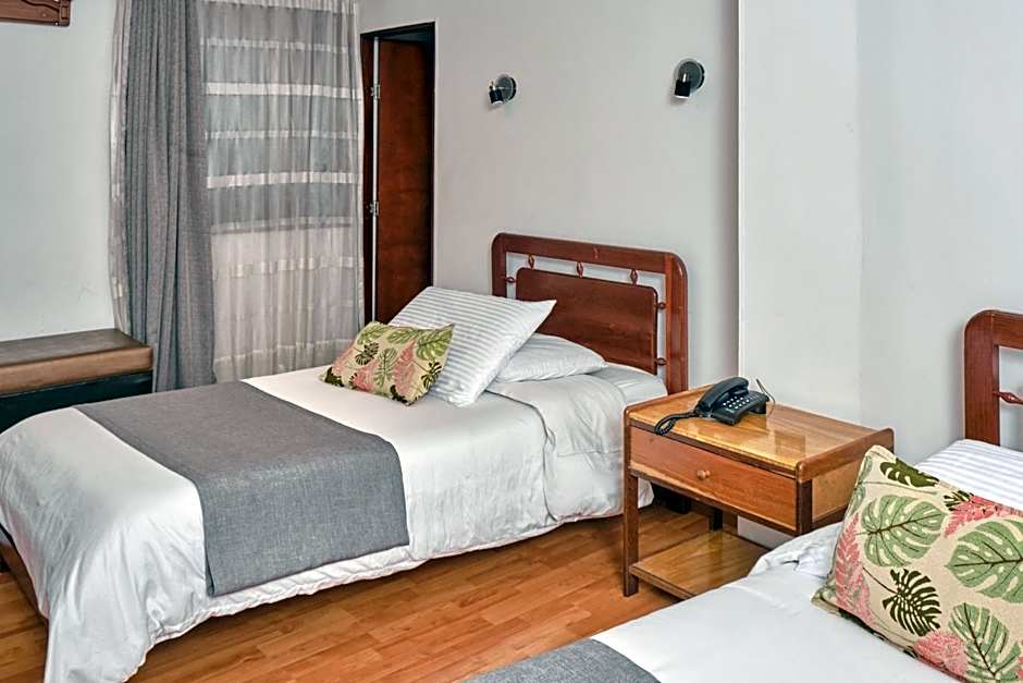 Hotel Virrey Central