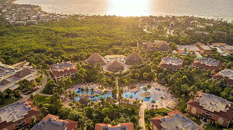 Bahia Principe Grand Coba All Inclusive