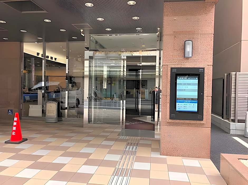 Toyoko Inn Tokyo Shinjuku-gyoemmae-eki 3-ban Deguchi