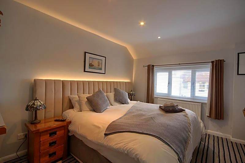 Smugglers Luxury Accommodation