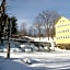 Old Mill Inn