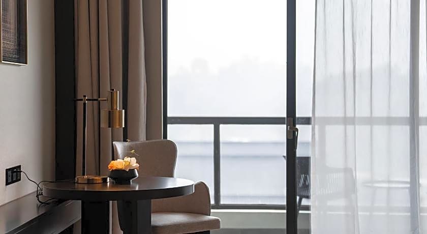 Poltton International Service Apartment Changtai Taoli Chunfeng