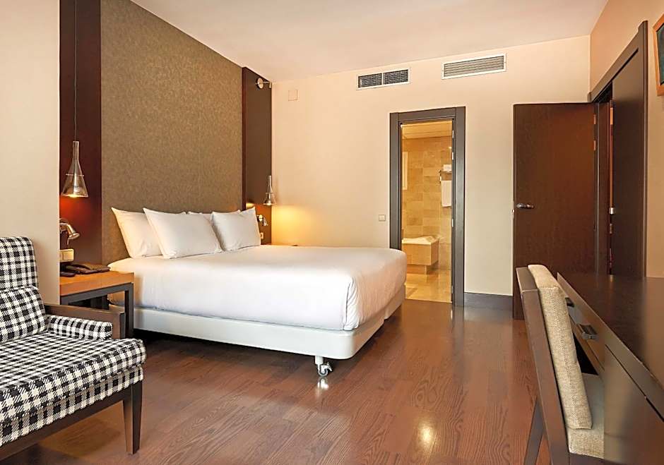 NH Barcelona Eixample