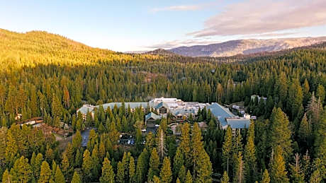 Tenaya Lodge at Yosemite