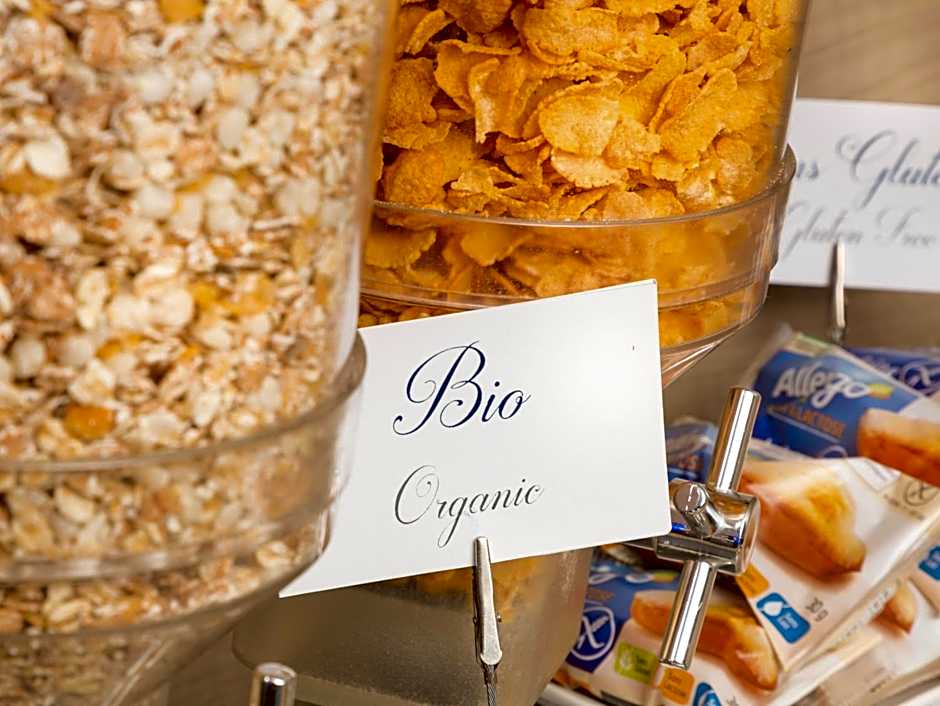 Libertel Canal Saint Martin