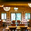 Reposer Hakuba Hotel and Offsite Villa