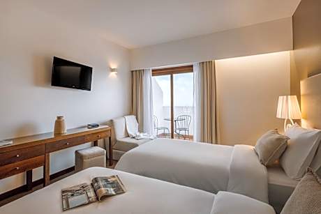 Twin Room with Balcony