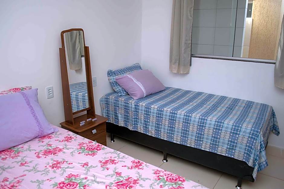 Casa com 2 Quartos e Varanda Gourmet