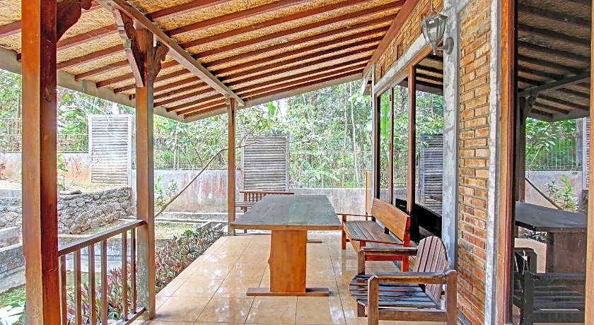 Hotel O Mtc Bunk Bed