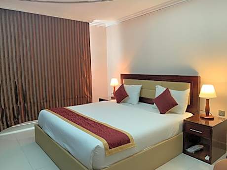 One Bedroom Apartment with Balcony