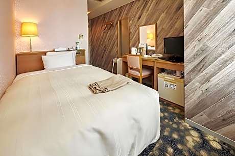 Deluxe Single Non-Smoking