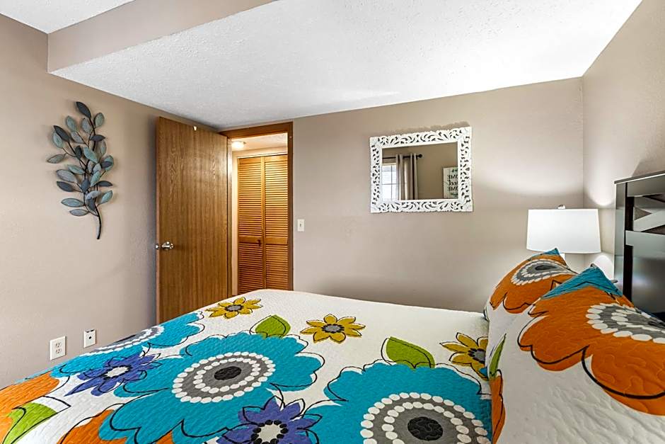 2 Bed 2 Bath Fall Creek Condo