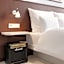 Ruby Luna Hotel Dusseldorf