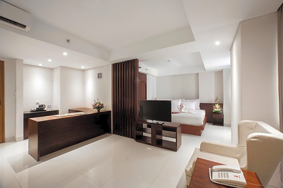 Signature Hotel Seminyak