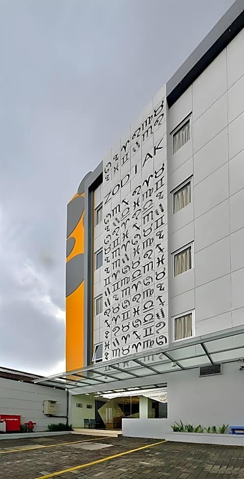 Gino Feruci Kebon Jati Bandung