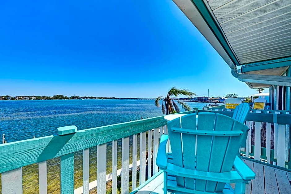 Anna Maria Island Beach Palms 5B