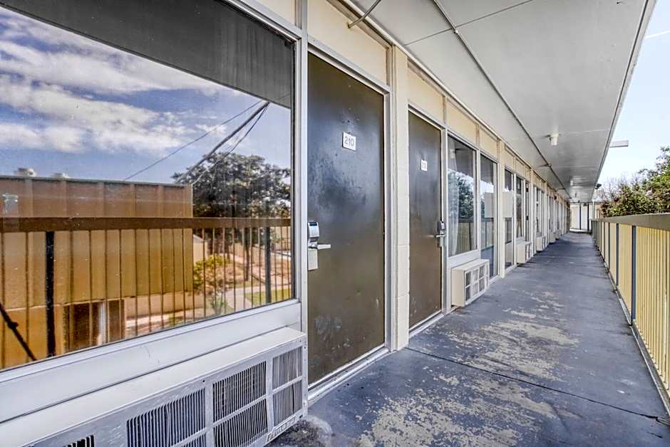 OYO Hotel Brownwood Hwy 67