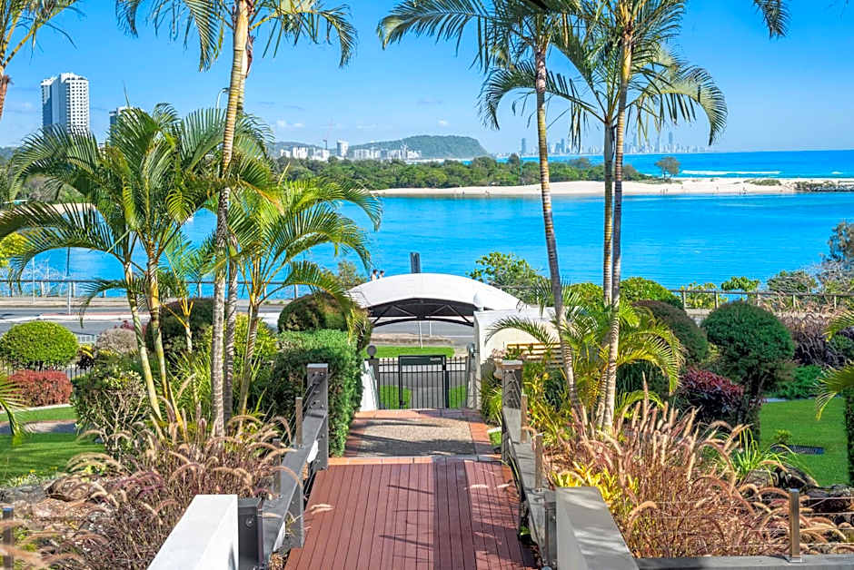 Little Cove Currumbin Resort