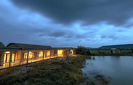 Pugdundee Safaris - Waghoba Eco Lodge