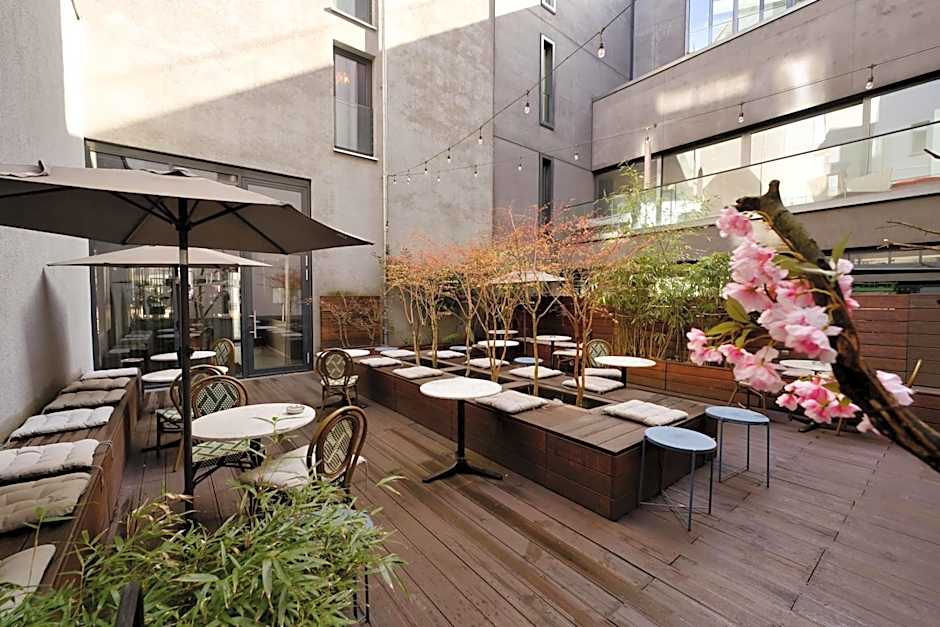 AMANO HOME Apartments