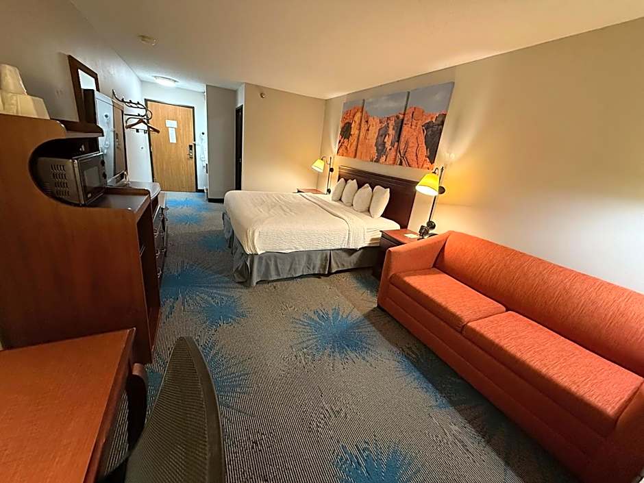 Days Inn by Wyndham Sturgis