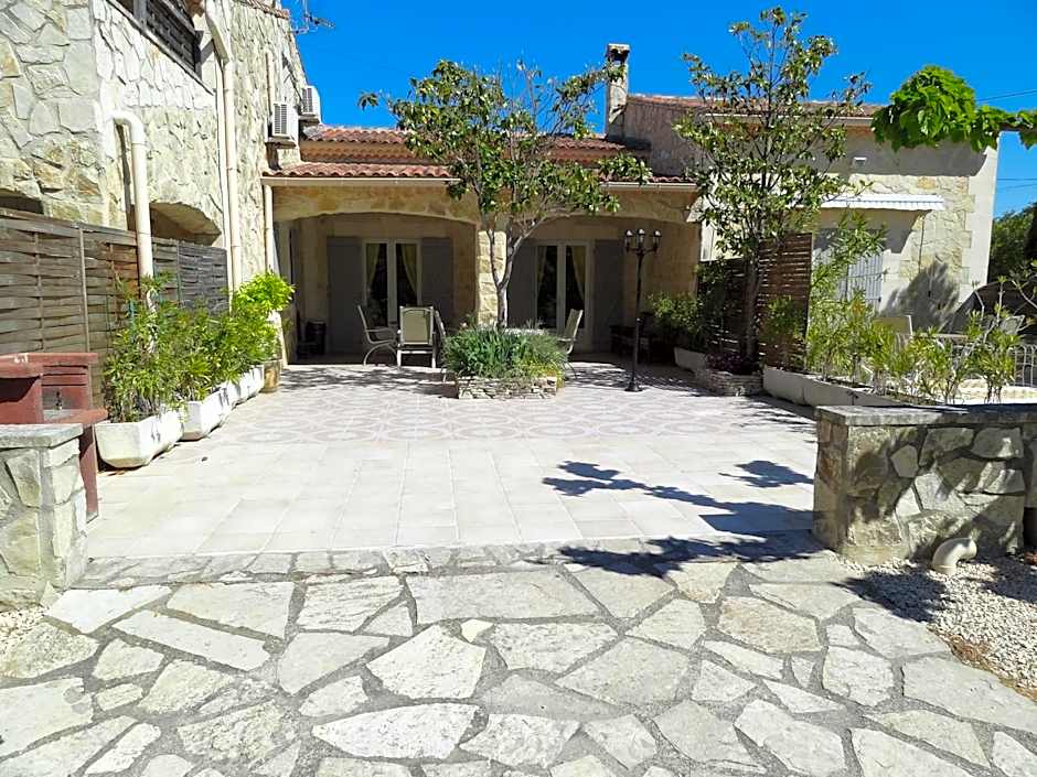 Locations des Alpilles