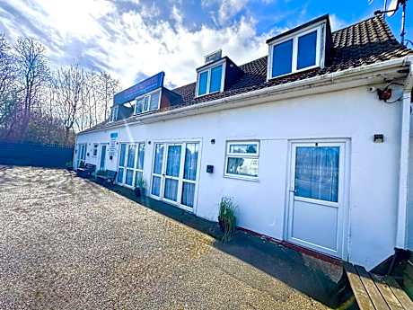 Travellers Rest Motel