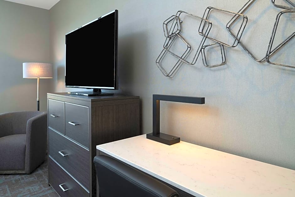 Fairfield by Marriott Inn & Suites Boston Medford