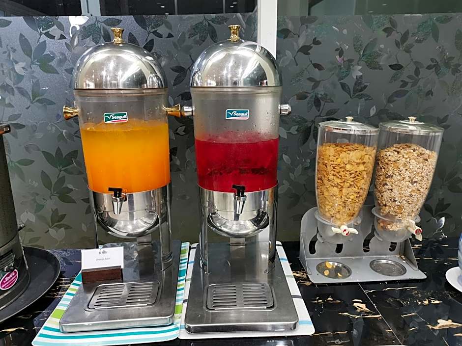 Morakot Twin Chumphon