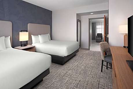 Suite with Two Double Beds - Non-Smoking