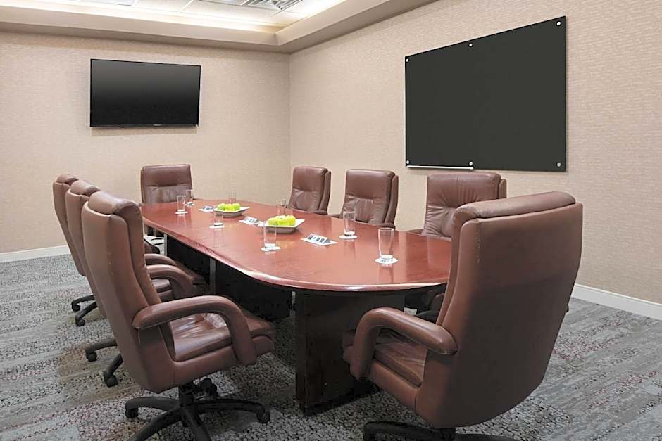 Courtyard by Marriott Denver Airport