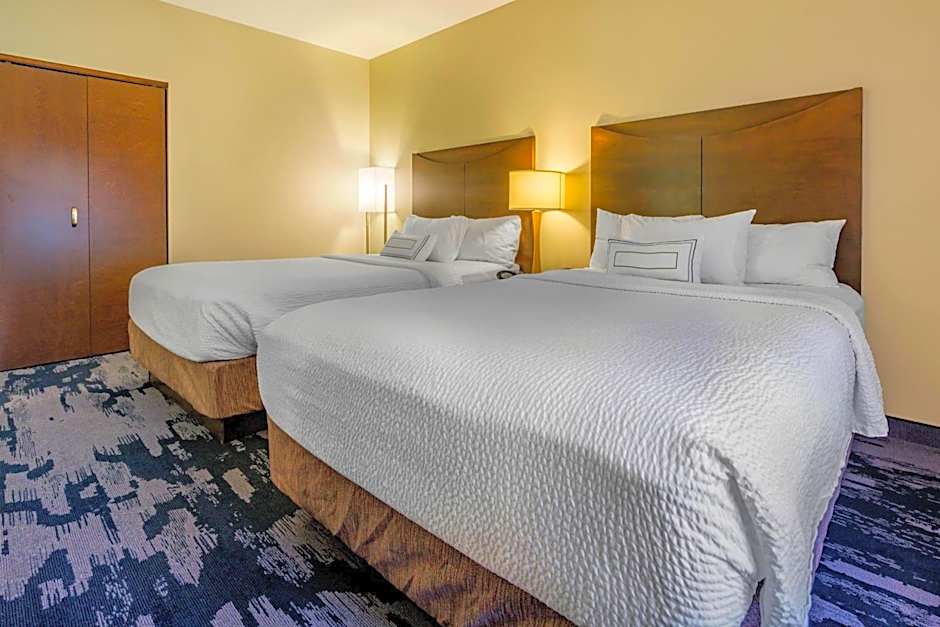 Fairfield Inn & Suites by Marriott Slippery Rock