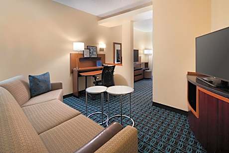 King Studio with Sofa Bed