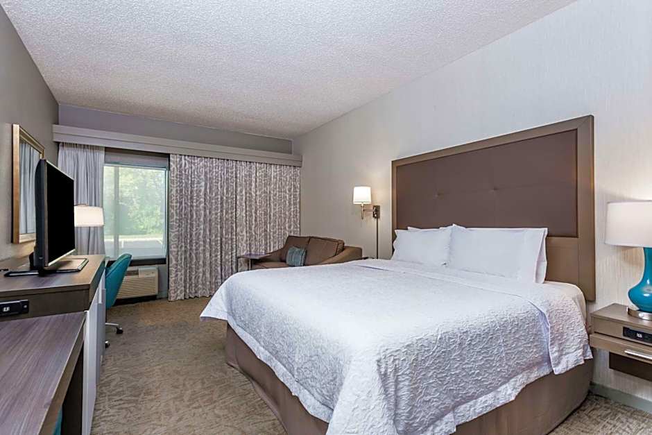 Hampton Inn By Hilton Milwaukee-Airport