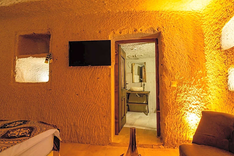 Cappadocia Snora Cave