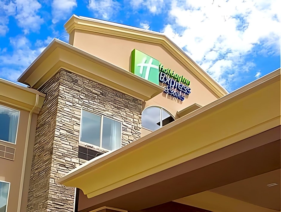 Holiday Inn Express Topeka North By IHG