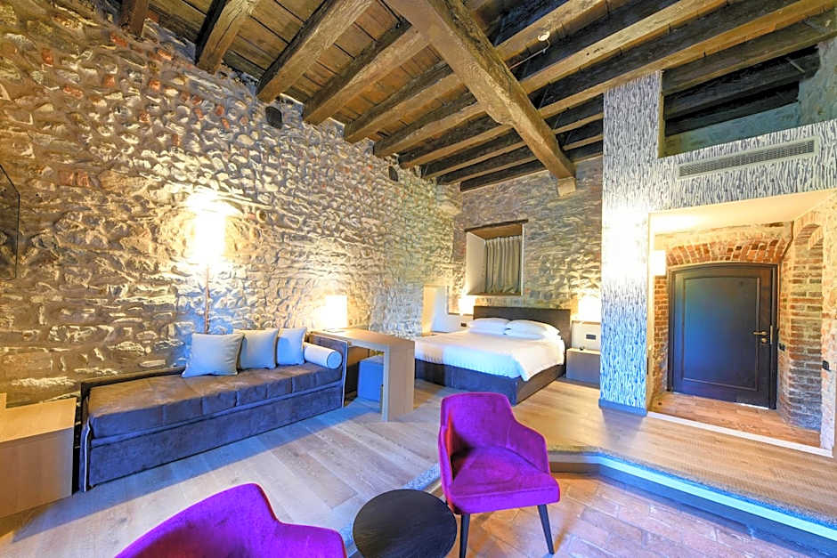 Castello Di Casiglio