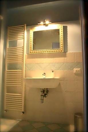 Single Room with Private Bathroom