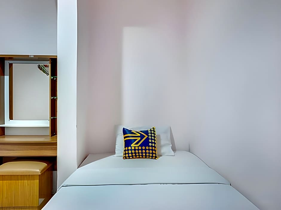 SPOT ON 2214 Wisma Jampea