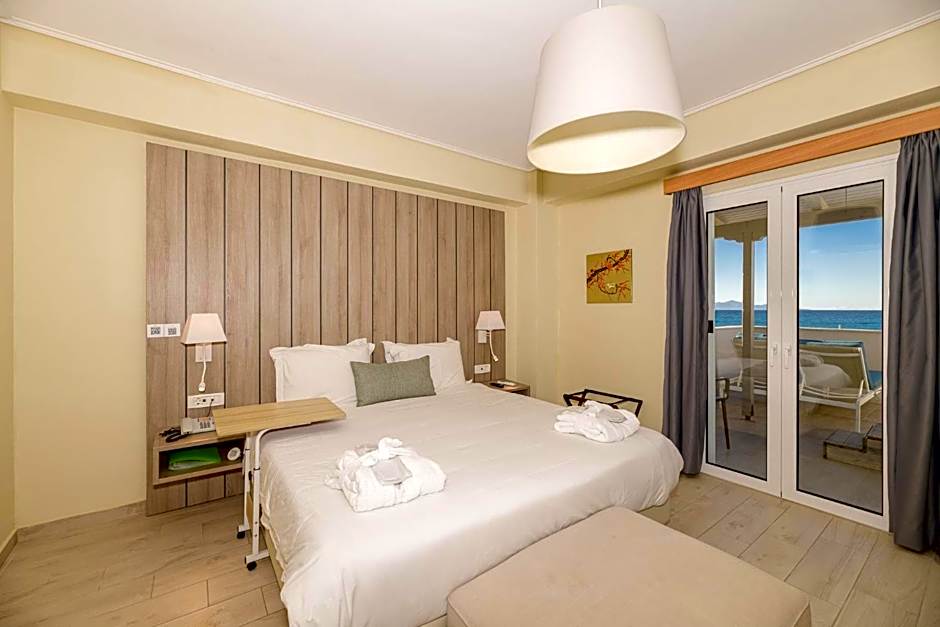 Photo 1 of 10 of Deluxe, Sea View