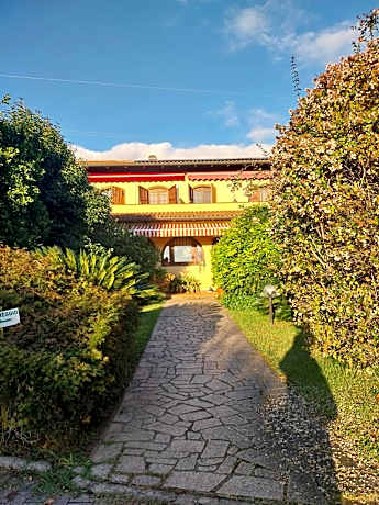 La Casa Gialla A MONTIGNOSO