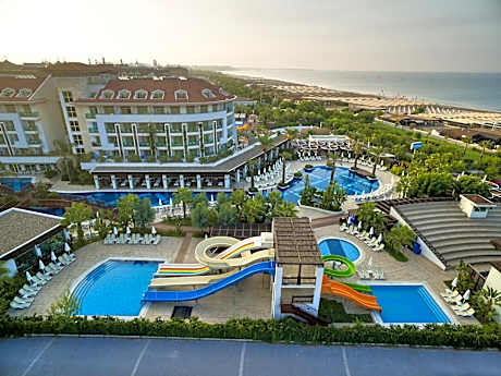 Sunis Evren Beach Resort Hotel & Spa