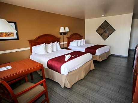 Queen with 2 Queen Beds