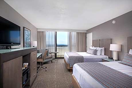 2 Queen Beds, Ocean View, Non-Smoking