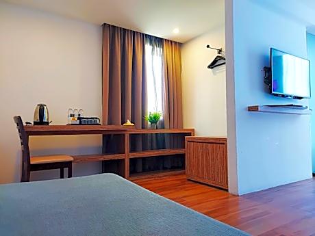 Suite (3 Adults)