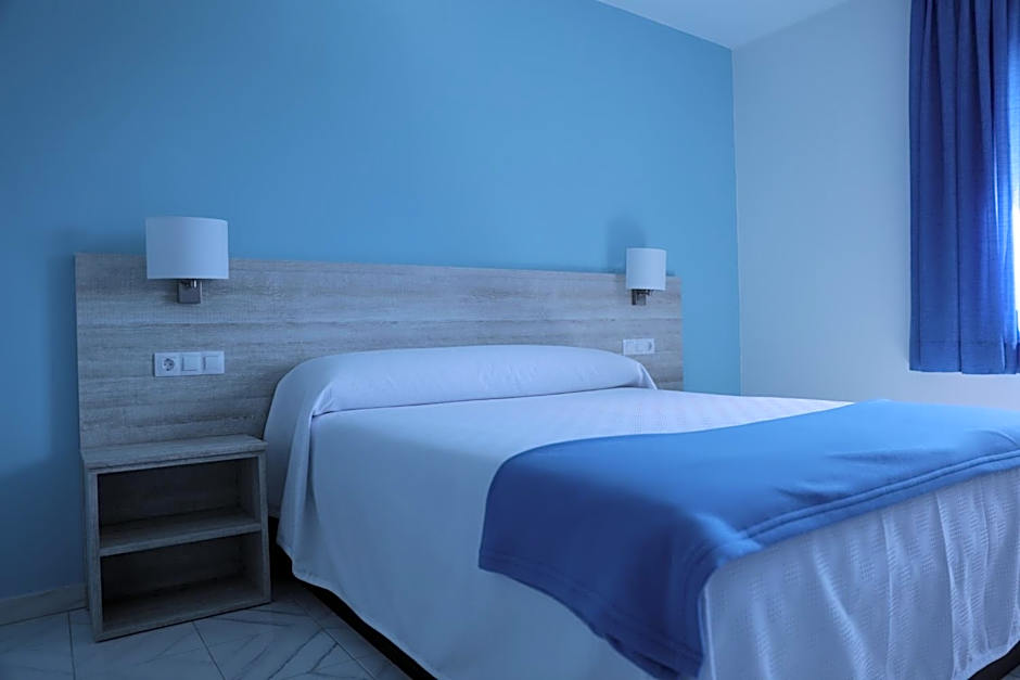 Photo 1 of 4 of 2 Beds, Sea View