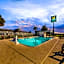 Quality Inn & Suites Port Lavaca near Lighthouse Beach