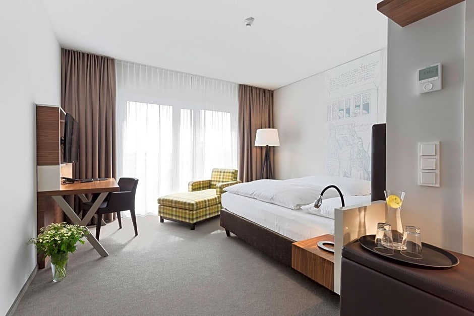 Photo 1 of 4 of Comfort Double Room with side Seerhein view (SELECT PLUS)