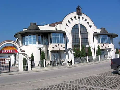 Hotel Tehnograd